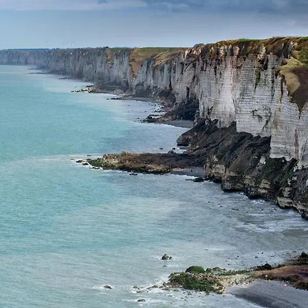 La Perle Marine, Front De